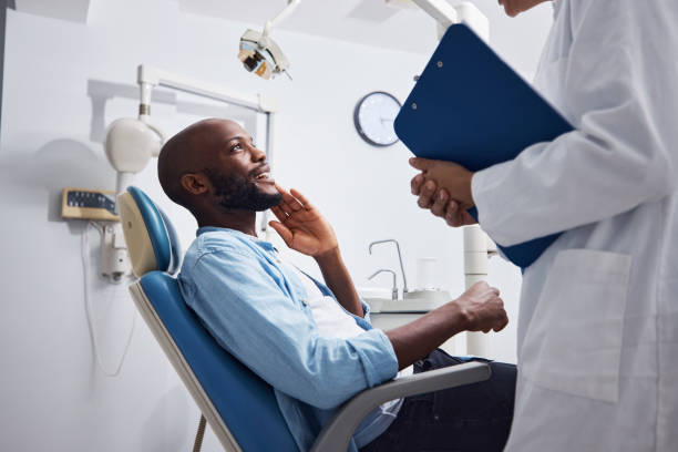 Best Emergency Dental Extractions in Palm Springs, CA